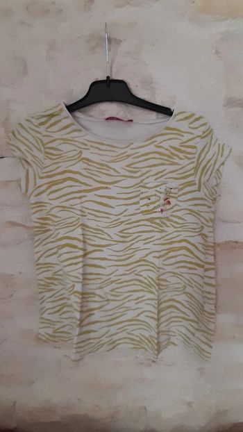 Tee-shirt zèbre 10 ans