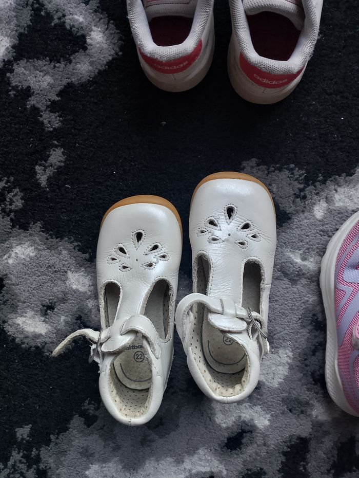 Lot de chaussures - photo numéro 3