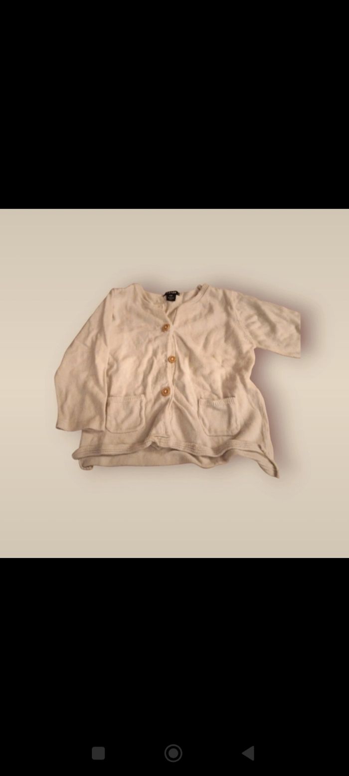 Lot vêtements 6 mois - photo numéro 4