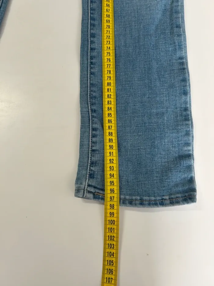 Jean Levi's Femme Bleu W31 L30 | Classic Mid Rise Skinny | Taille FR40 | Très Bon État NJ465 - photo numéro 10