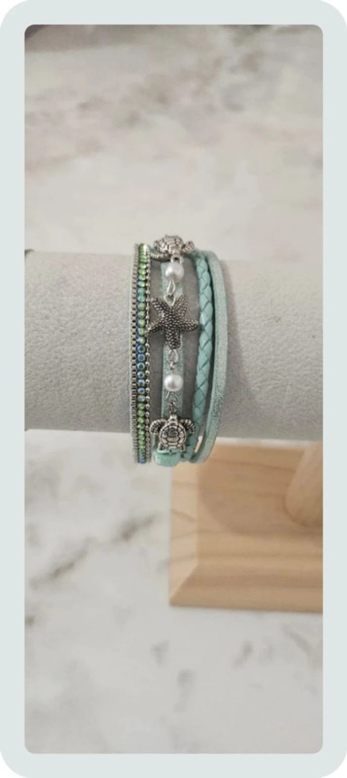 Bracelet en cuir pour femmes - photo numéro 2