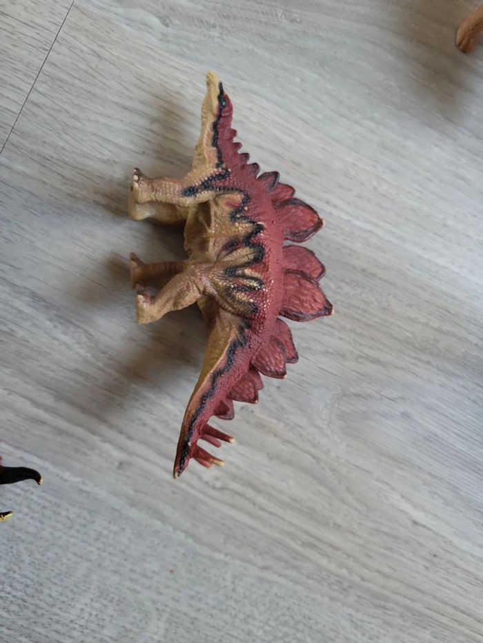 Lot dinosaures - photo numéro 5