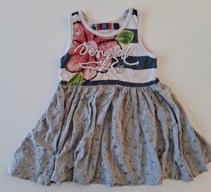 Robe 4 ans