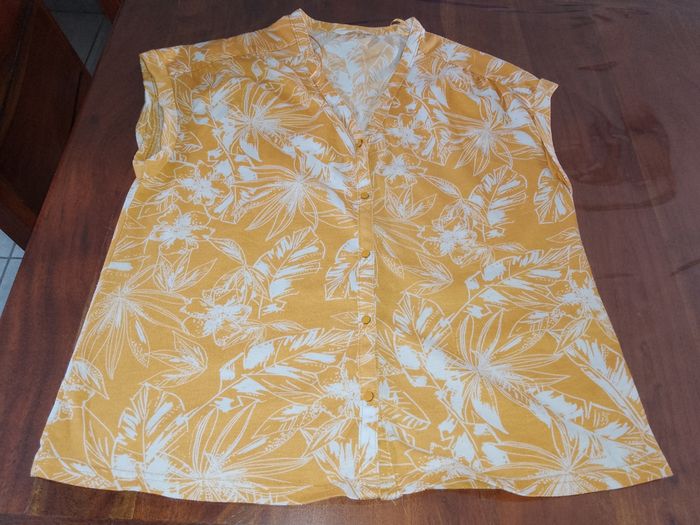 Vends Tee shirt femme.