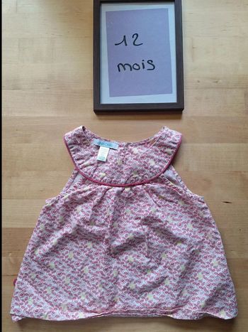 T-shirt manches courtes pour fille taille 12mois marque Okaïdi très bon état