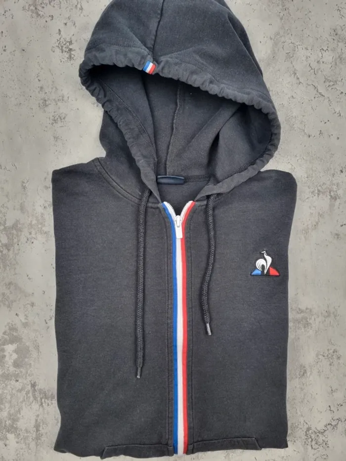 Veste zippée noire Le Coq Sportif – Taille M Homme (mesures en photos) - photo numéro 2