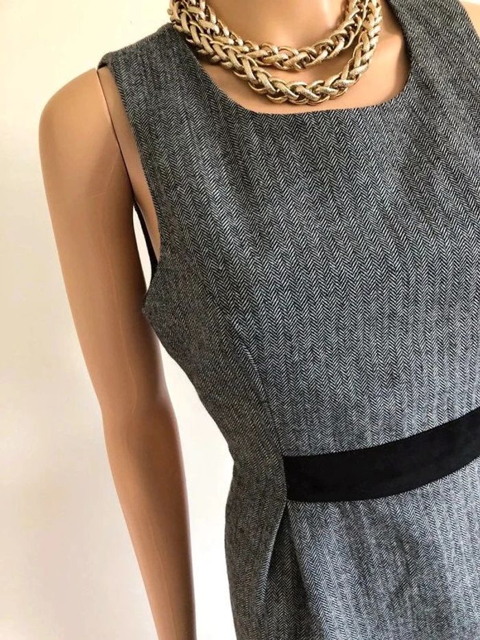 Robe d'hiver grise et noire neuve sans manches Fever London taille 38 - photo numéro 5