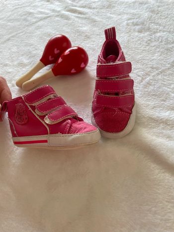 Chaussures souple in extenso pointure 18 rose