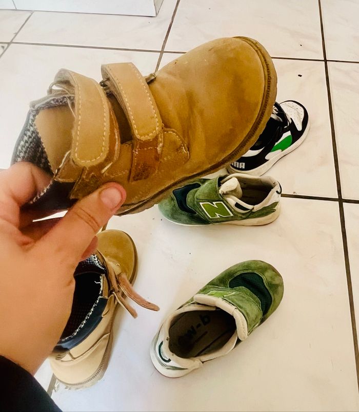 Petit lot de chaussures - photo numéro 7