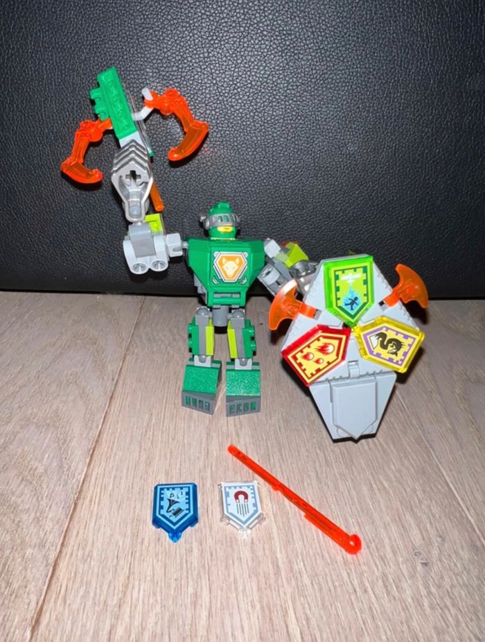 Lego nexo knights 70364 la super armure d’Aaron