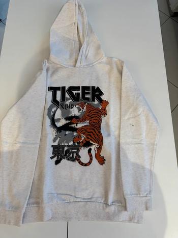 Pull Capuche