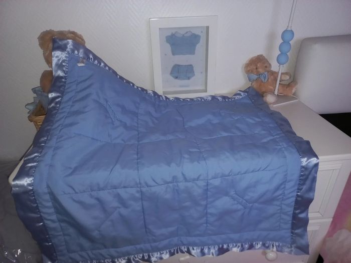 Tapis d'éveil Fischer Price Doux rêves papillons et 3 peluches hochet assorties état neuf - photo numéro 12