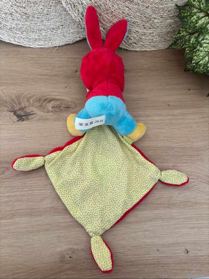 Doudou Mickey capuche lapin mouchoir rouge Disney - photo numéro 4