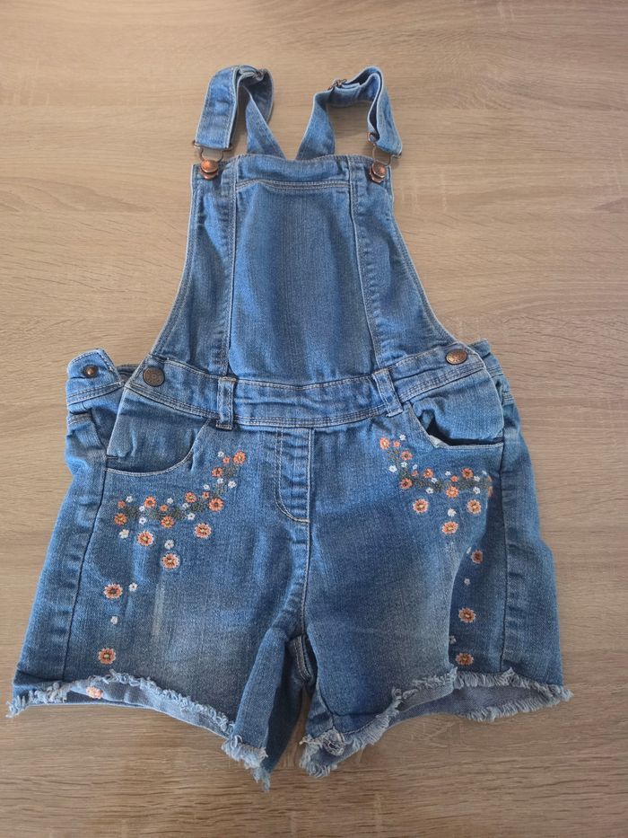 Lot vêtements fille 8 ans - photo numéro 3