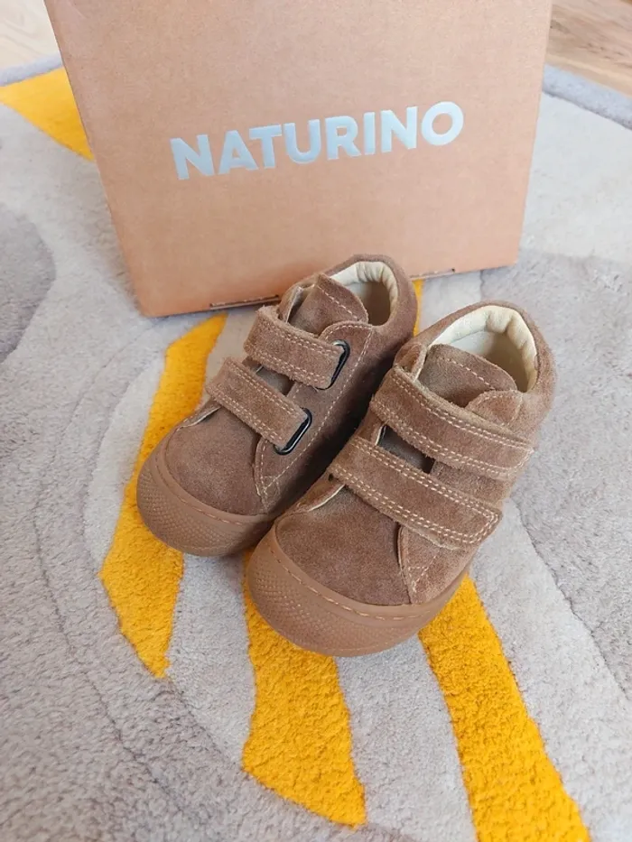Chaussures Naturino Cocoon VL scratchs daim taupe 22