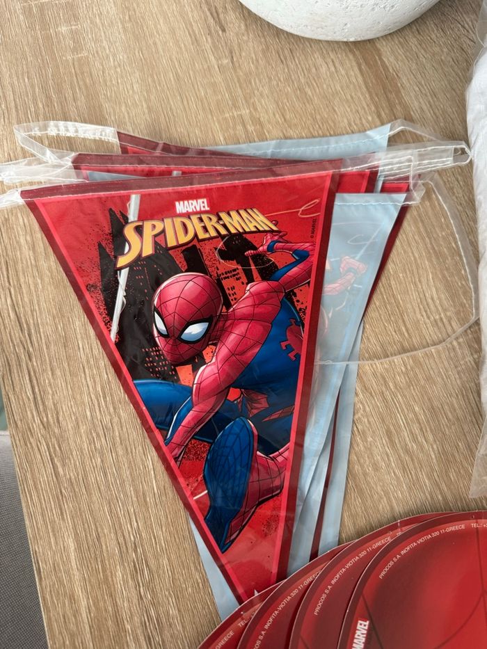 Déco anniversaire Spiderman - photo numéro 4