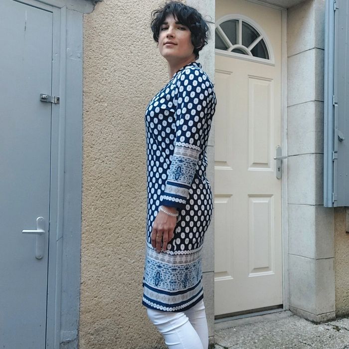 Jolie robe pour taille M - photo numéro 2