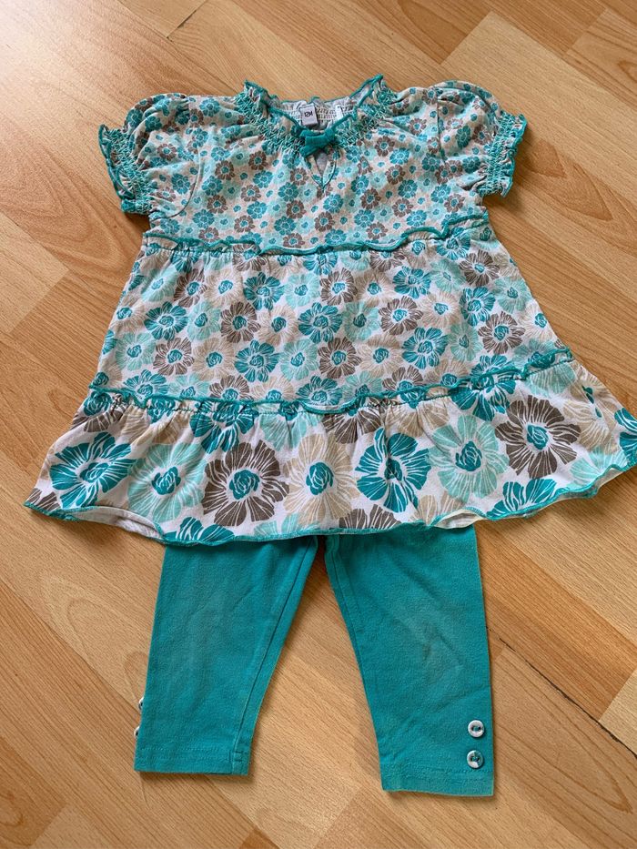 Jolie ensemble tunique et legging 12 mois