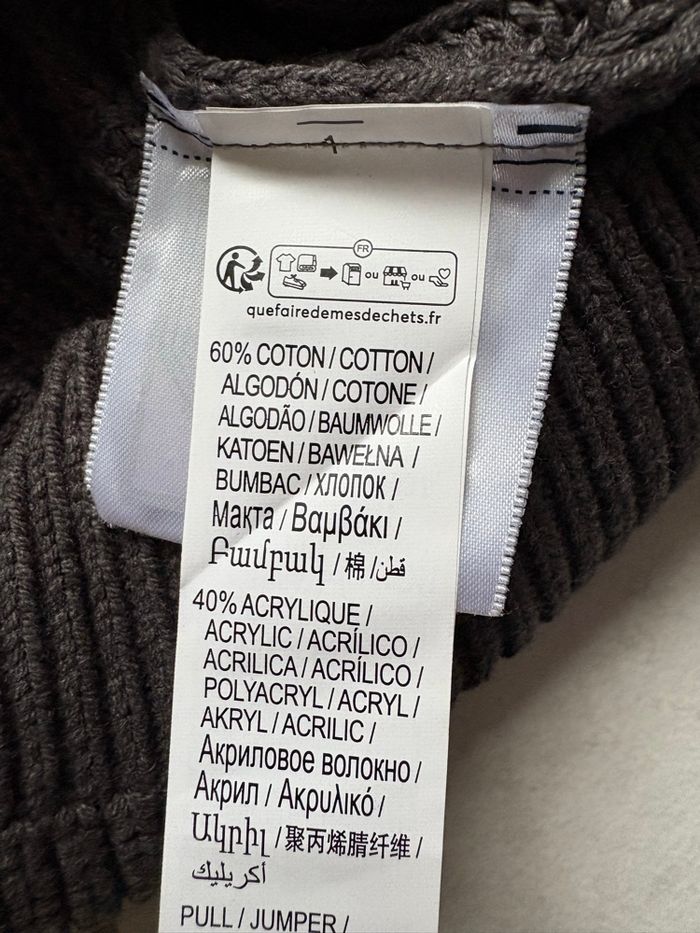 Pull chaud - photo numéro 3