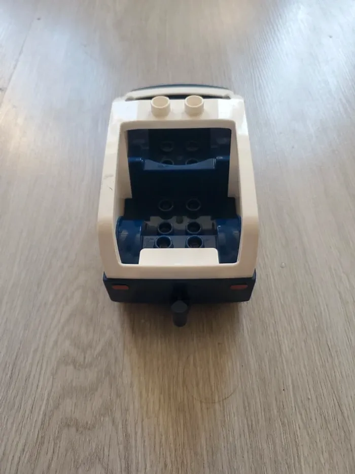Voiture police lego duplo - photo numéro 7