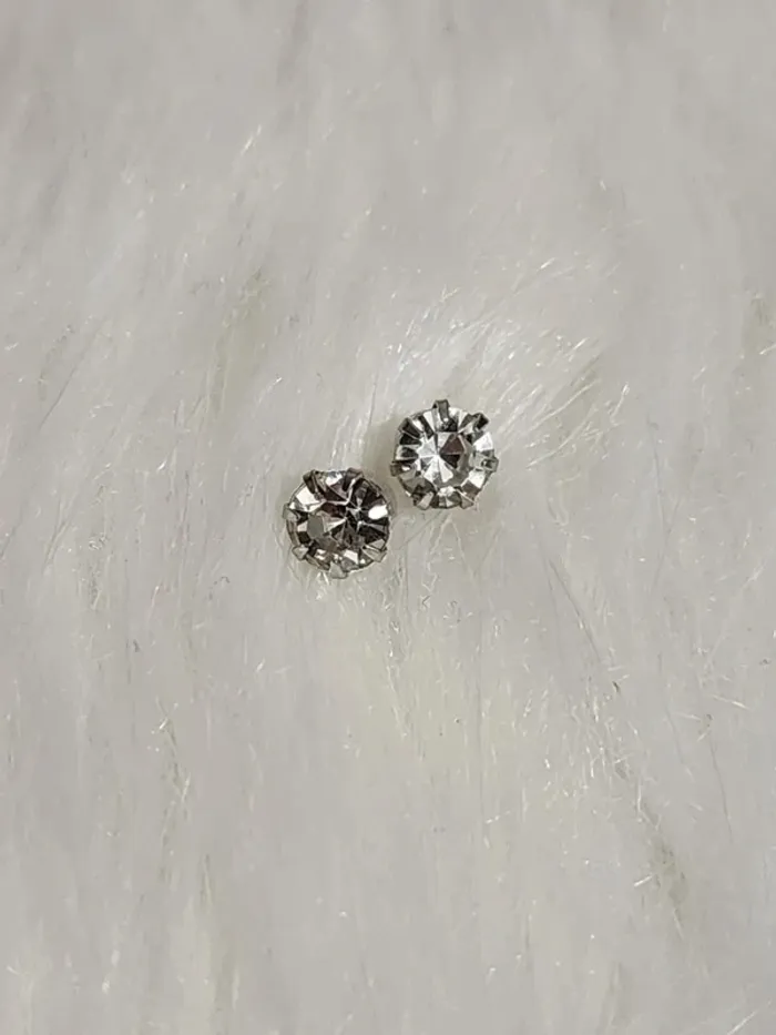 💎Boucles d’oreilles pierre Zirconium Blanches 💎