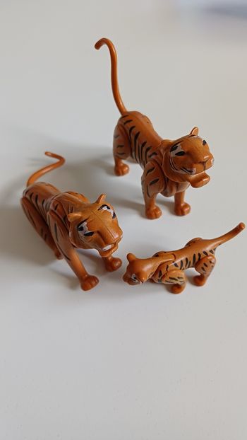 Famille tigre playmobil 