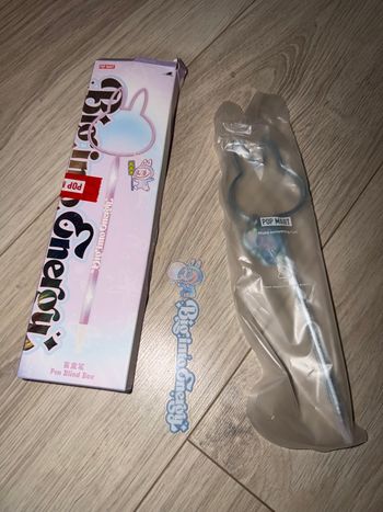 Stylo Hope big into energy