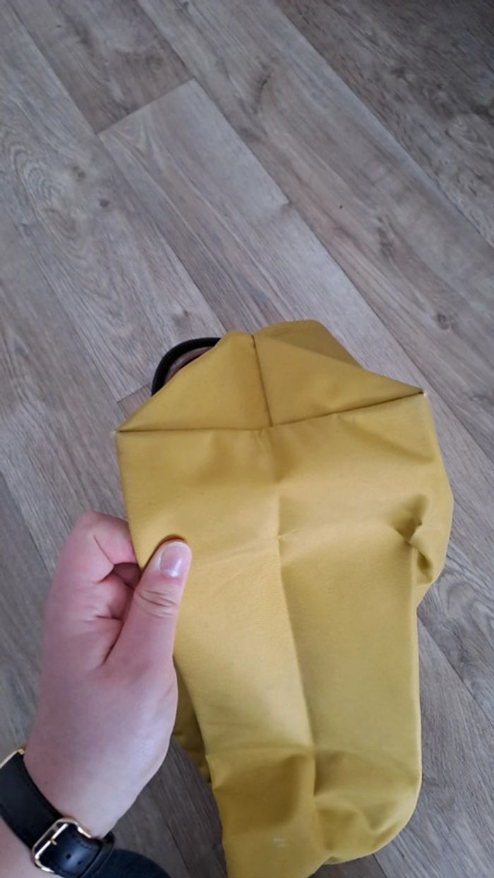 Sac Pliage Longchamp jaune moutarde taille L - photo numéro 7
