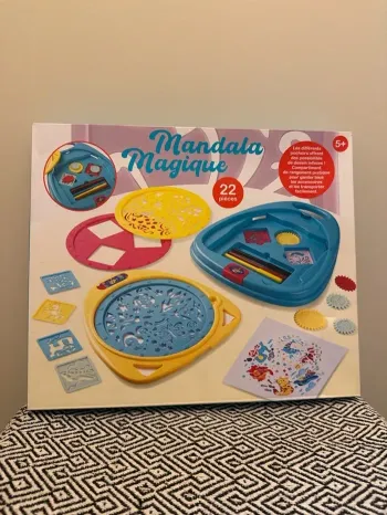 WDK -Kit de coloriage - Mandala magique 5 ans et +