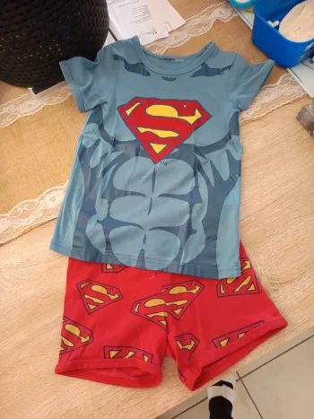 Pyjama superman