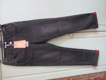 Jean droit noir les petites bombes kate 36