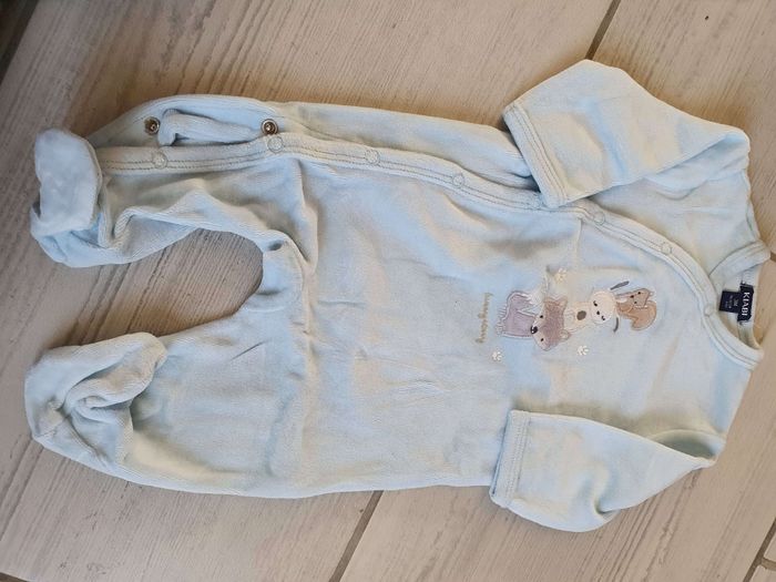 4 pyjamas - photo numéro 4