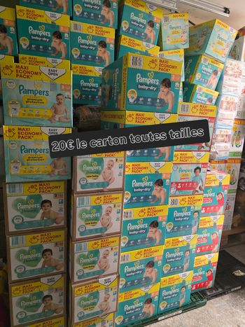 Couche pampers toutes taille demandez