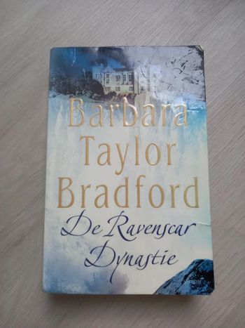 Boek De ravenscar dynastie