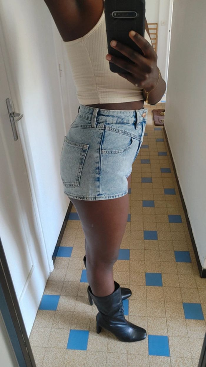 Mini short taille haute en jean - photo numéro 7