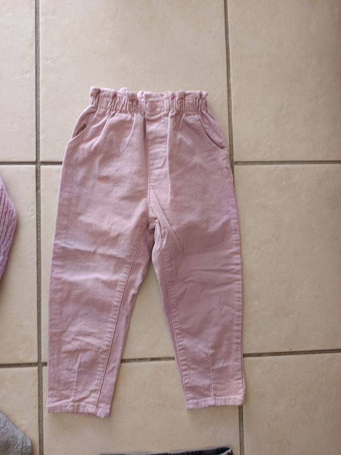 Lot vêtements fille 3-4 ans multimarques - photo numéro 3