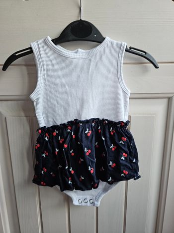 Barboteuse Bébé Fille T.56 (Jupe Cerises) - Kiabi