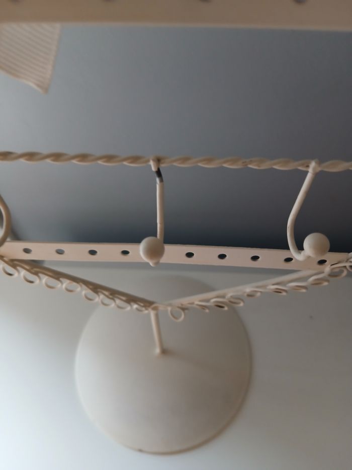 Présentoir à bijoux cœur en métal - photo numéro 3