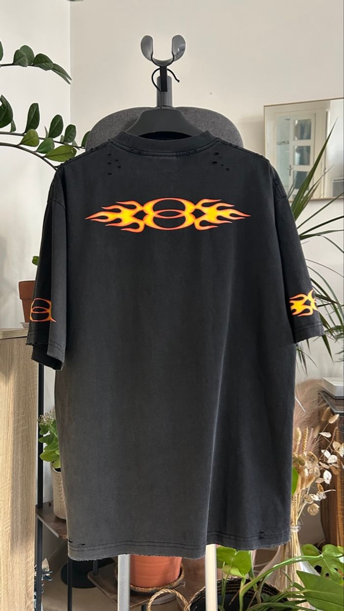 T-shirt Balenciaga Burning Unity Unisex - photo numéro 7
