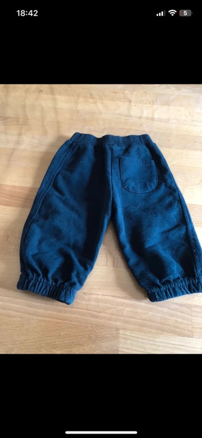 Lot 2 joggings - photo numéro 6