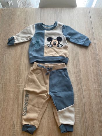 Ensemble Mickey