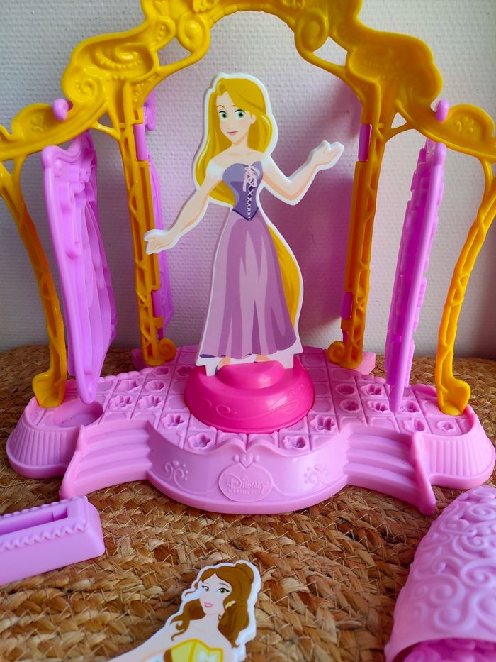 La boutique de mode des princesses Disney - photo numéro 7