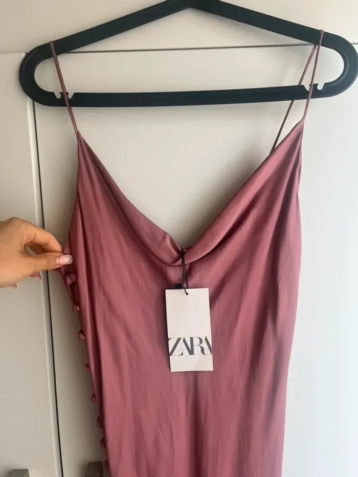 Robe Zara neuve avec étiquette – Taille M - photo numéro 3