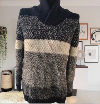 Pulls col roulé taille L Armand Thirey