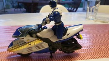 Moto power ranger force time bleu