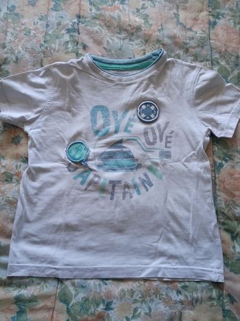 Tee-shirt blanc Verbaudet 6 ans.