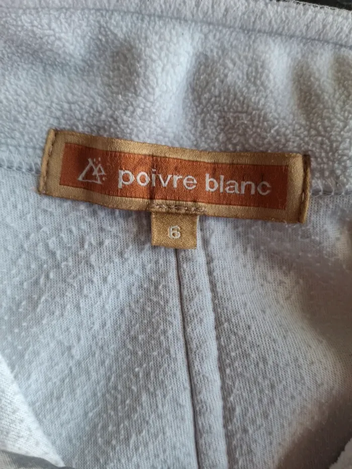 Gilet poivre blanc taille 6 ans en parfait état - photo numéro 2