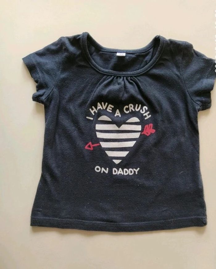 T-shirt pour bébé fille, couleur marine, taille 12 mois, de marque Tex. Très bon état. - photo numéro 2
