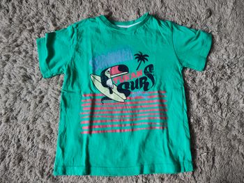 Tee-shirt taille 5 ans