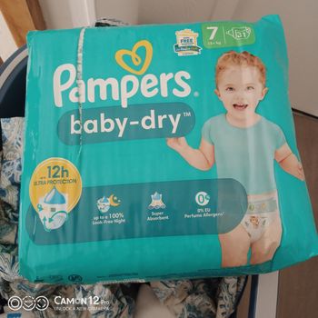 Pampers taille 7